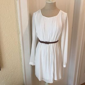 White Pleated Chiffon Long Sleeve Dress Forever 21